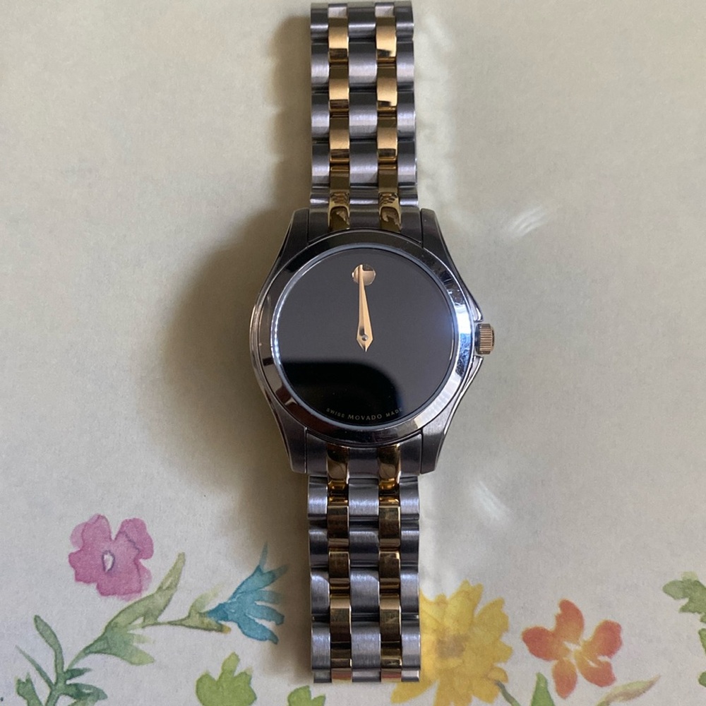 Beautiful Movado Museum Black Dial 01.3.20.1004. 2-Toned Stainless Steel Band!